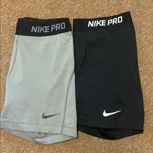 Women’s Nike pro shorts